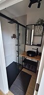Charleroi Cozy Home