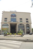 Biznotel by Pride Surat