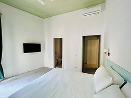Aura Roma di Simona Lombardi