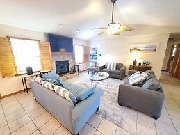 Beach Blossum 3 Bedroom Home