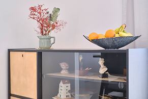 LAV Central Apartment by Litto