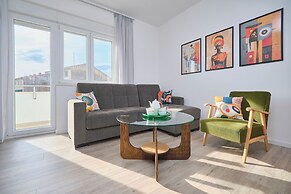 LAV Central Apartment by Litto