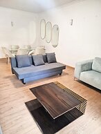 Modern Lisbon Apartment