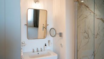 Villa Edmond Hôtel & Spa - Maison Blanche Bièvres