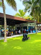 THE BIG BLUE RESORT AND SPA