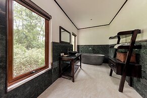 Mua Valley Lodge