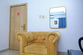 Marqueeland Hotel and suites