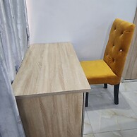 Marqueeland Hotel and suites