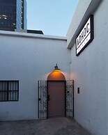 Adhoc Barrio Antiguo