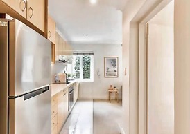 Prime Location Unit With Backyard