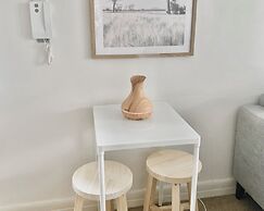 Prime Location Unit With Backyard