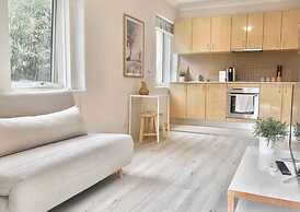 Prime Location Unit With Backyard