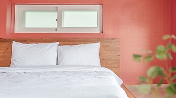 Gapyeong Nami Island Pet-friendly Spa Pe