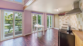 Gapyeong Nami Island Pet-friendly Spa Pe
