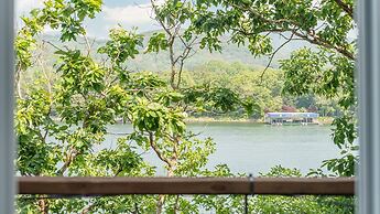 Gapyeong Nami Island Pet-friendly Spa Pe