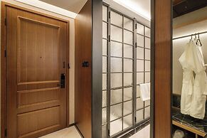 Moon River Puyue Hotel