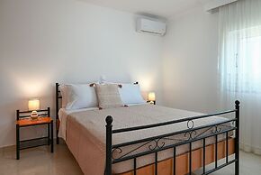 Absinthia Fanes Residences