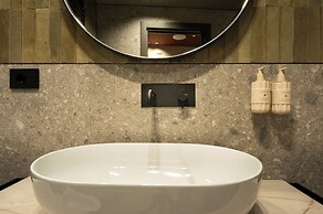 MIMESIS 11 - BOUTIQUE HOTEL - LAKE COMO