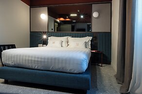 MIMESIS 11 - BOUTIQUE HOTEL - LAKE COMO