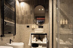 MIMESIS 11 - BOUTIQUE HOTEL - LAKE COMO