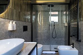 MIMESIS 11 - BOUTIQUE HOTEL - LAKE COMO