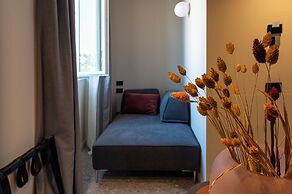 MIMESIS 11 - BOUTIQUE HOTEL - LAKE COMO