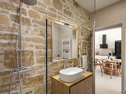 Petra Retreat Residence