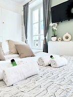 1586 Hauteville