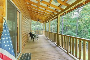 10 Mi to Main St Murphy: Cabin w/ Covered Deck!
