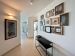 5BR Beachfront Luxury Condo