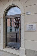 Arona Palace