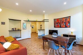 Charming apt with Garden in Castelletto