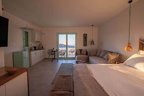 Kimolos Vibes Suites