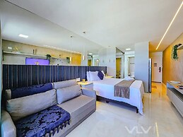 Art Studio by VLV Stays