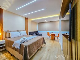 Art Studio by VLV Stays