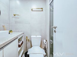 Art Studio by VLV Stays