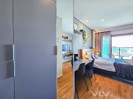 Art Studio by VLV Stays