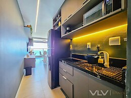 Art Studio by VLV Stays