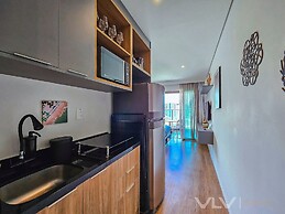Art Studio by VLV Stays