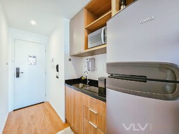 Art Studio by VLV Stays