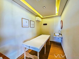 Art Studio by VLV Stays