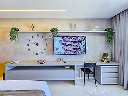 Art Studio by VLV Stays