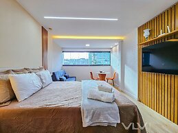 Art Studio by VLV Stays