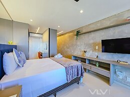 Art Studio by VLV Stays