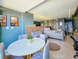 Art Studio by VLV Stays