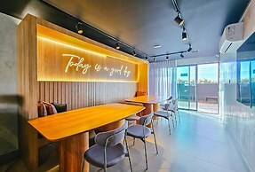 Art Studio by VLV Stays