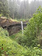Smith Creek Village