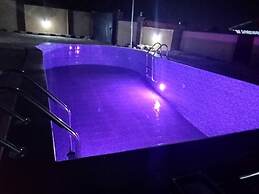 Atlantic Suites