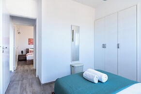 Olympus Stylish 2-BR Apt in Larnaca