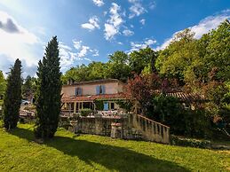 Lacoume Saint Jacques